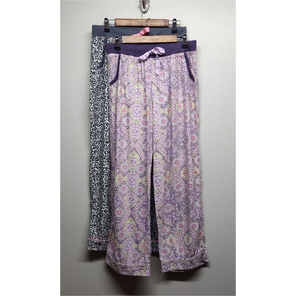 Victoria's Secret Pajama 2 Pants Set Size M Gray Purple Sleepwear Girly Comfy